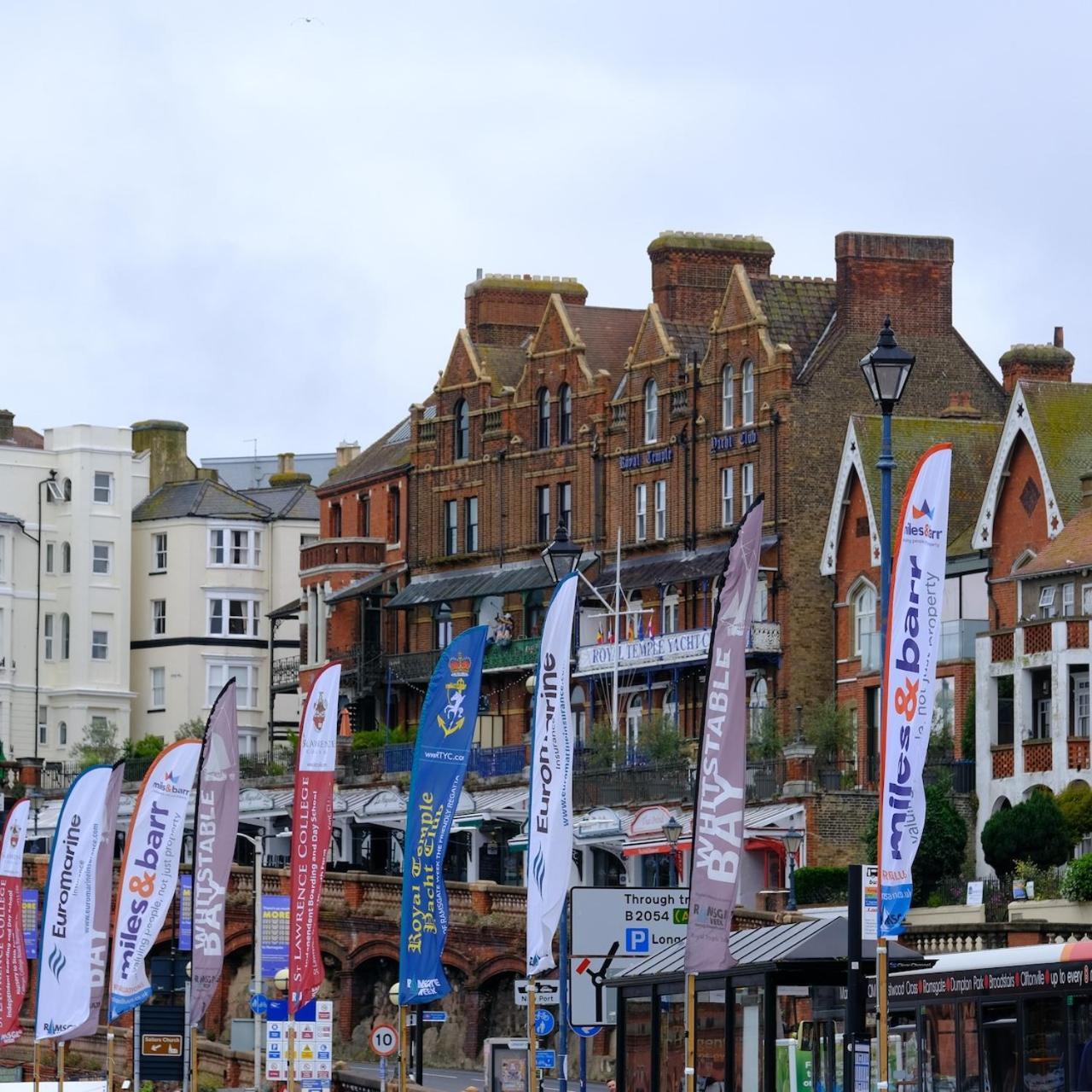 Royal Temple Yacht Club Hotel Ramsgate Bagian luar foto